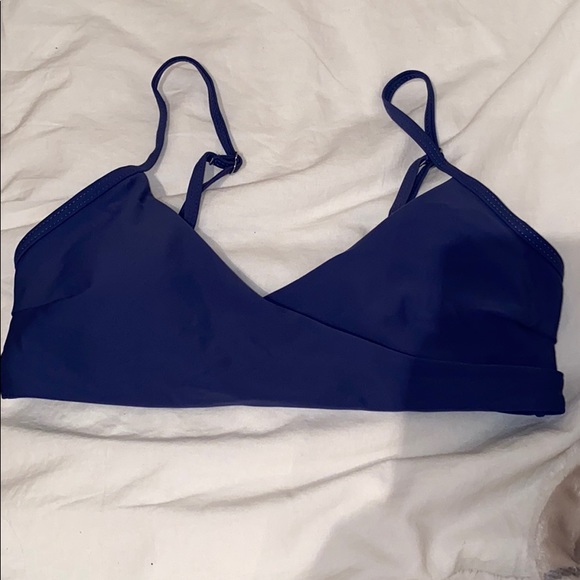 SHEIN navy blue bikini top - Picture 1 of 1